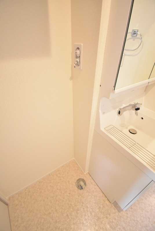 ��ʌ��������܎s������㗎���R���ڂ̃A�p�[�g�̂��̑�