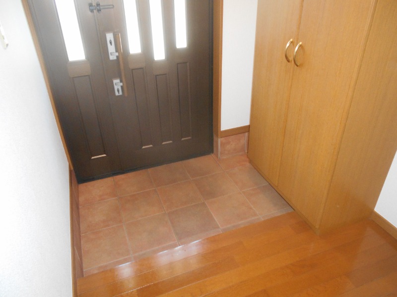 ��ʌ��������܎s������厚�쒆��̃A�p�[�g�̌���