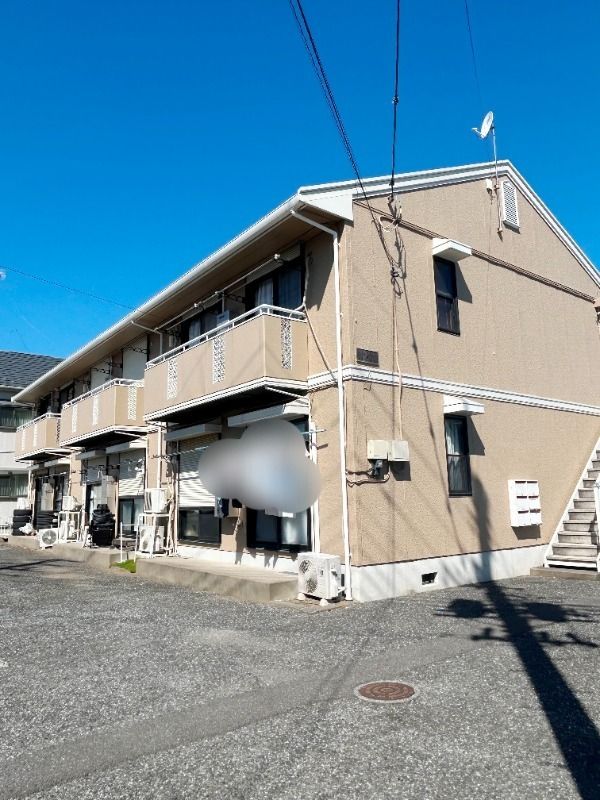 ��ʌ���z�s�V�h���U���ڂ̃A�p�[�g�̌����O��