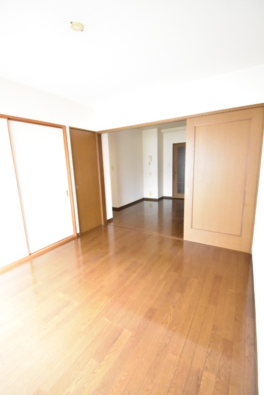 ��ʌ��������܎s��{��听���P���ڂ̃}���V�����̋��ԁE���r���O