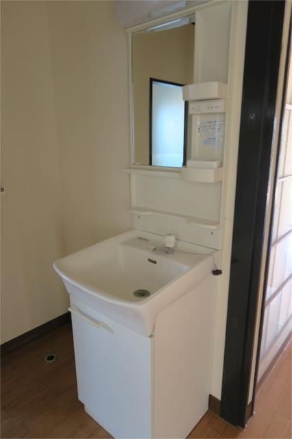 ��ʌ��������܎s���搼�x�P�O���ڂ̃A�p�[�g�̐��ʏ�