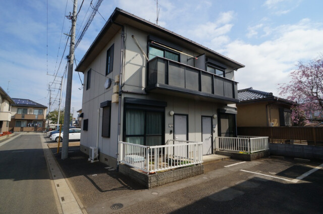 ��ʌ��������܎s������厚����841-4�̃e���X�n�E�X�̌����O��