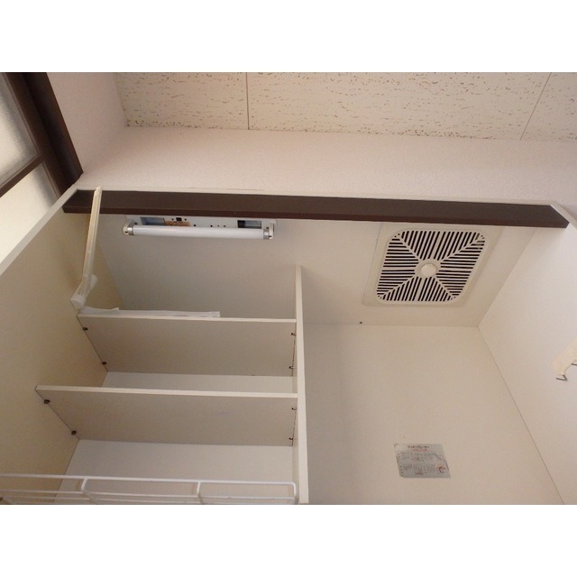 ��ʌ��������܎s�����擌��{�P���ڂ̃A�p�[�g�̂��̑������E�X�y�[�X