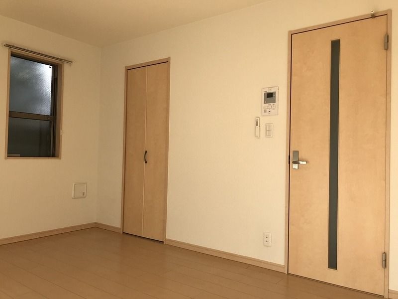 ��ʌ�����s�厚�V��h�̃A�p�[�g�̂��̑������E�X�y�[�X