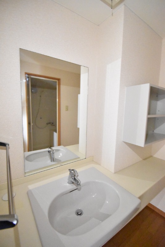 ��ʌ��������܎s�k�擌�听���P���ڂ̃}���V�����̐��ʏ�