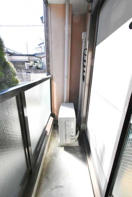 ��ʌ��@�c�s���U���ڂ̃}���V�����̃o���R�j�[