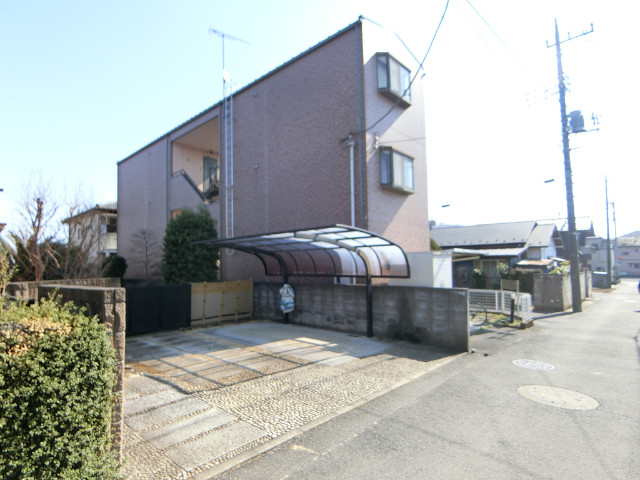 ��ʌ��@�c�s���U���ڂ̃}���V�����̒��ԏ�