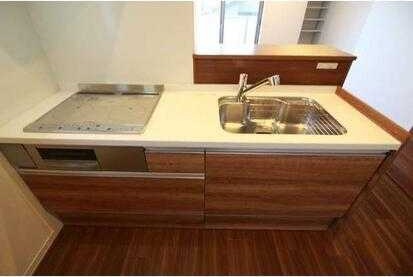 ��ʌ��������܎s�΋擌�Y�a�P���ڂ̃}���V�����̃L�b�`��