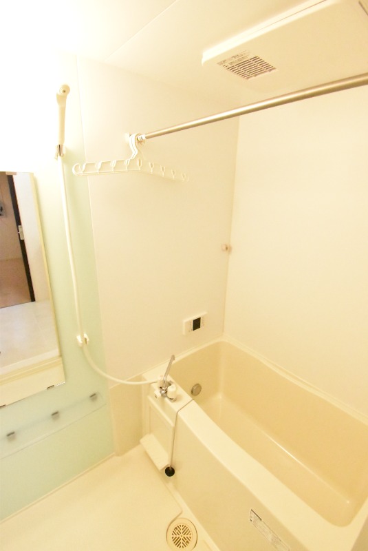 ��ʌ�����s�厚���s�k�J�̃A�p�[�g�̃o�X