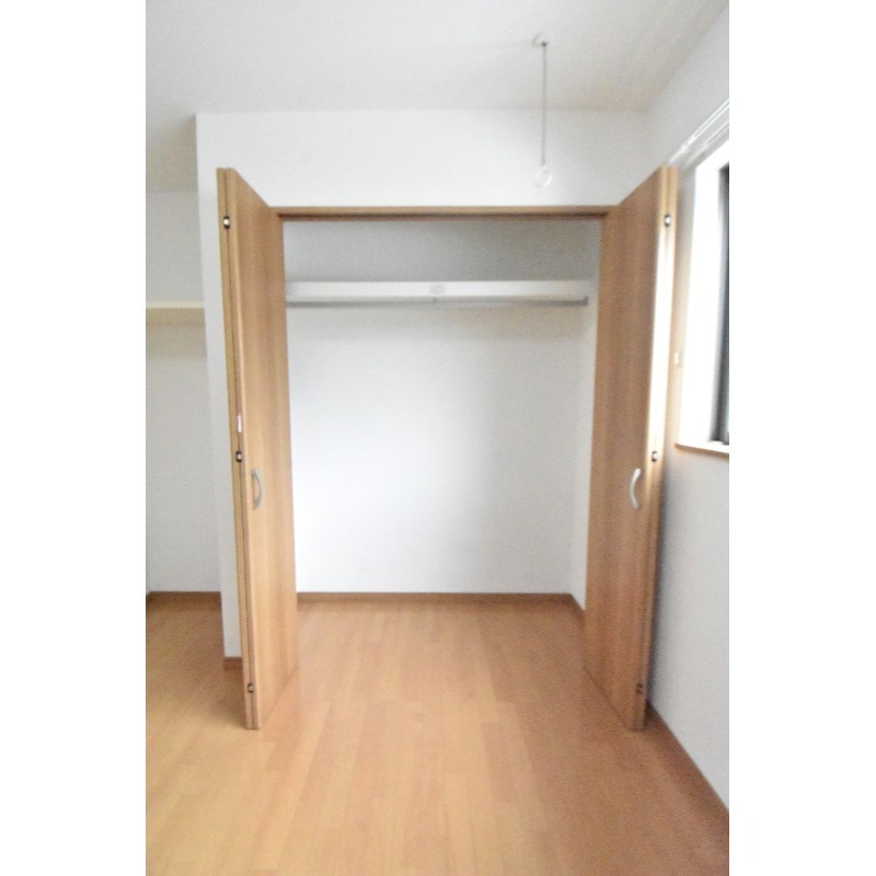 ��ʌ��������܎s��΋���q�P���ڂ̃A�p�[�g�̎��[