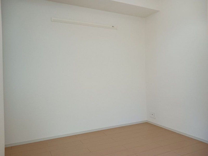 ��ʌ��t�����s�L���Q���ڂ̃A�p�[�g�̂��̑������E�X�y�[�X