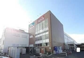 ��ʌ��t�����s�L���Q���ڂ̃A�p�[�g�̎���