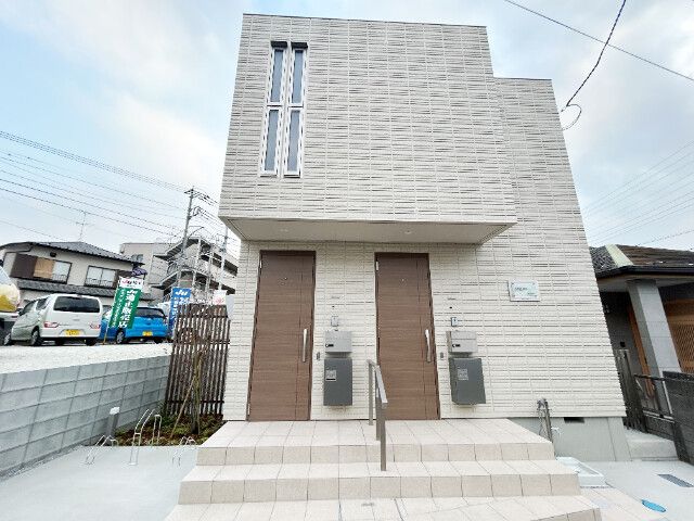 ��ʌ��������܎s�΋�R��P���ڂ̃}���V�����̌����O��