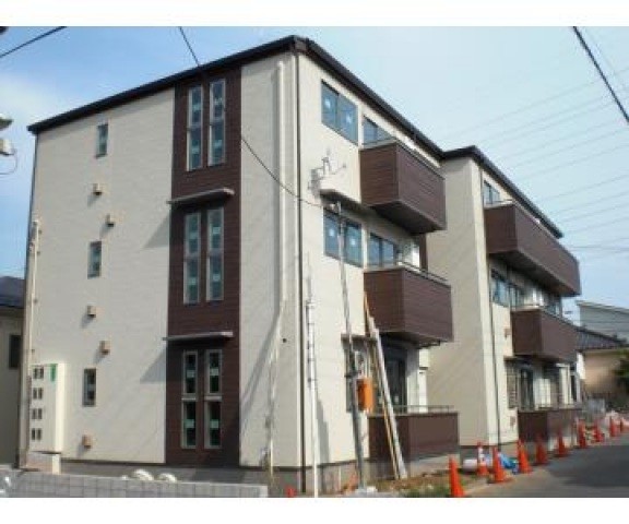 ��ʌ��������܎s�΋擌�Y�a�R���ڂ̃A�p�[�g�̌����O��