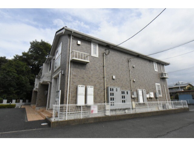 ��ʌ��@�c�s������11-11�̃A�p�[�g�̌����O��