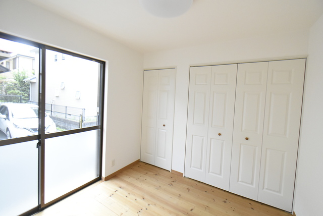 ��ʌ��������܎s����厚�w��̃A�p�[�g�̐Q��