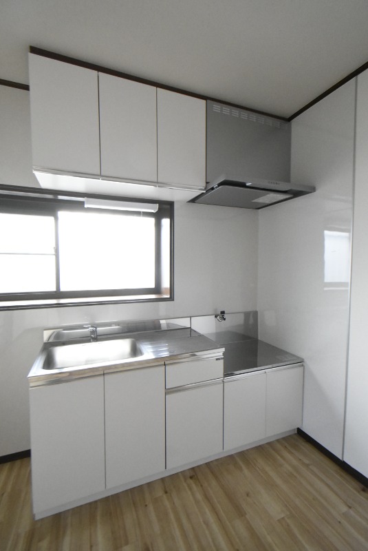 ��ʌ�����s�x�m���P���ڂ̃A�p�[�g�̃L�b�`��