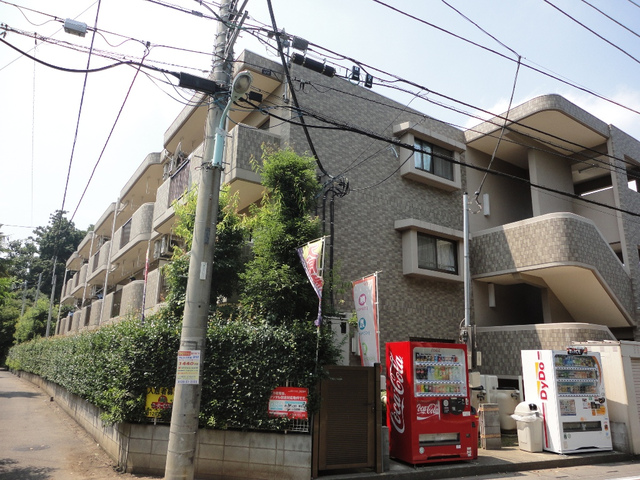 ��ʌ��������܎s����O���U����1617�̃}���V�����̌����O��