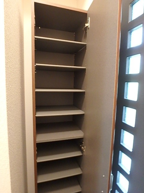 ��ʌ��������܎s�k��{�����S���ڂ̃A�p�[�g�̌���