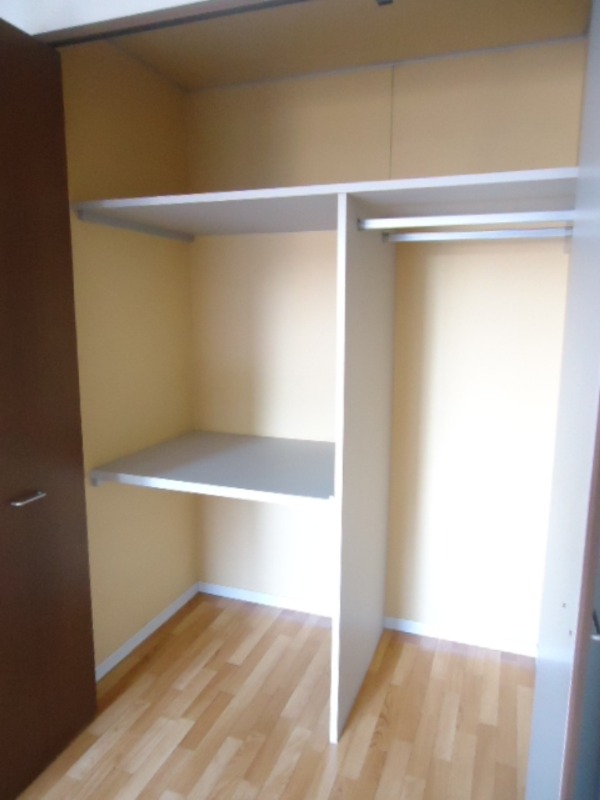 ��ʌ��������܎s�k��{�����S���ڂ̃A�p�[�g�̎��[