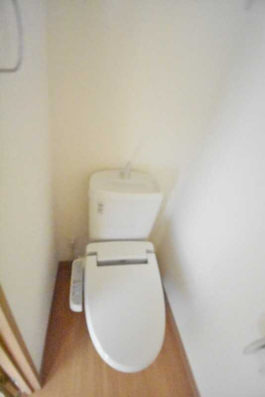 ��ʌ��������܎s��{����ؒ��R���ڂ̃A�p�[�g�̃g�C��