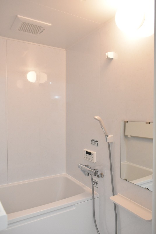 ��ʌ�����s����w���R���ڂ̃}���V�����̃o�X