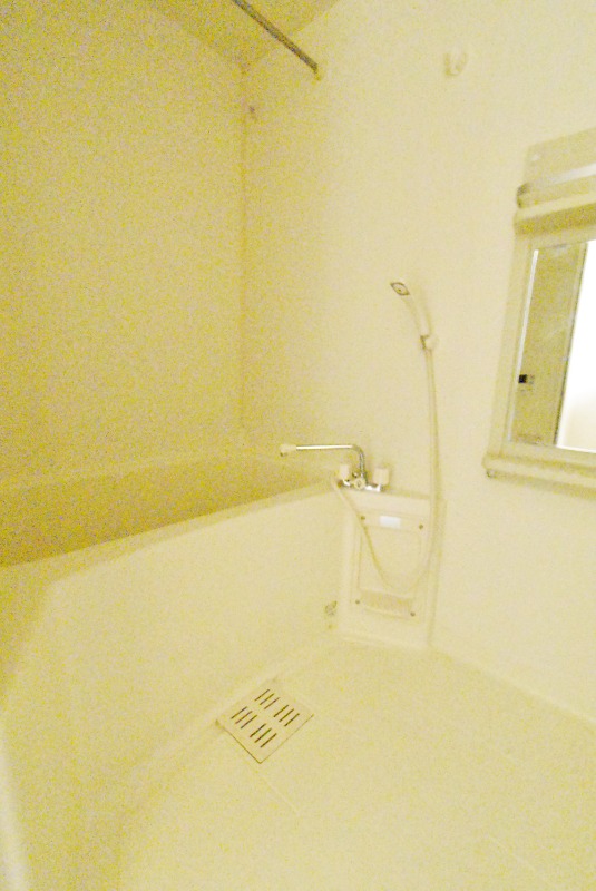 ��ʌ�����s���ԂQ���ڂ̃A�p�[�g�̃o�X