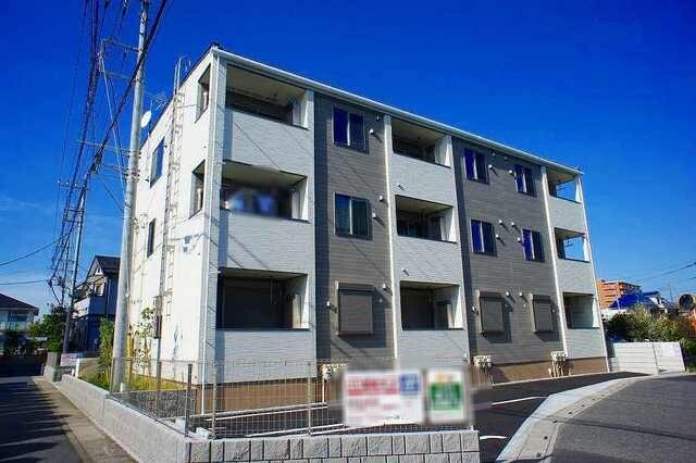 ��ʌ������s�ٓV�P���ڂ̃A�p�[�g�̃G���g�����X