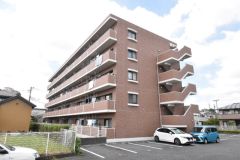 ��ʌ��z�J�s�����P����37-1�̃}���V�����̌����O��