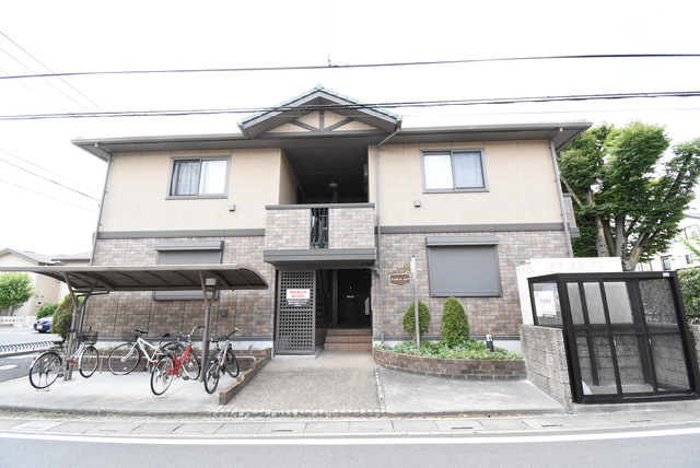 ��ʌ��������܎s�k��������Q���ڂ̃A�p�[�g�̌����O��