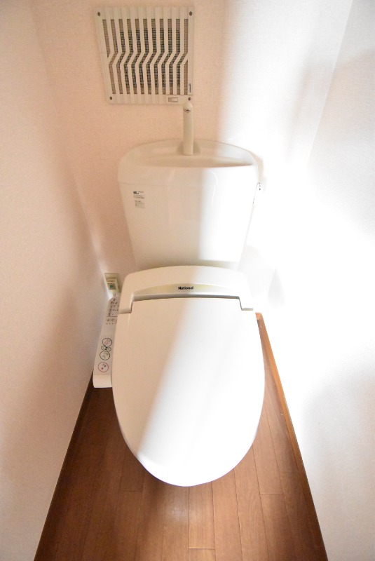 ��ʌ��������܎s�k��������Q���ڂ̃A�p�[�g�̃g�C��