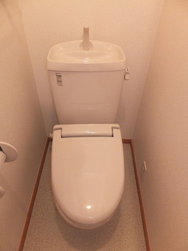 ��ʌ��������܎s��΋�{���Q���ڂ̃A�p�[�g�̃g�C��