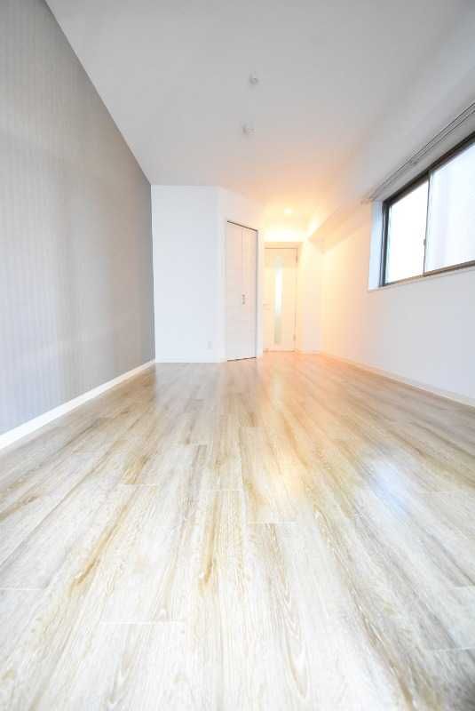 ��ʌ��������܎s��{���咬�R���ڂ̃}���V�����̋��ԁE���r���O