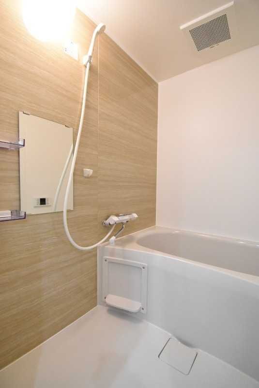 ��ʌ��������܎s��{���咬�R���ڂ̃}���V�����̃o�X