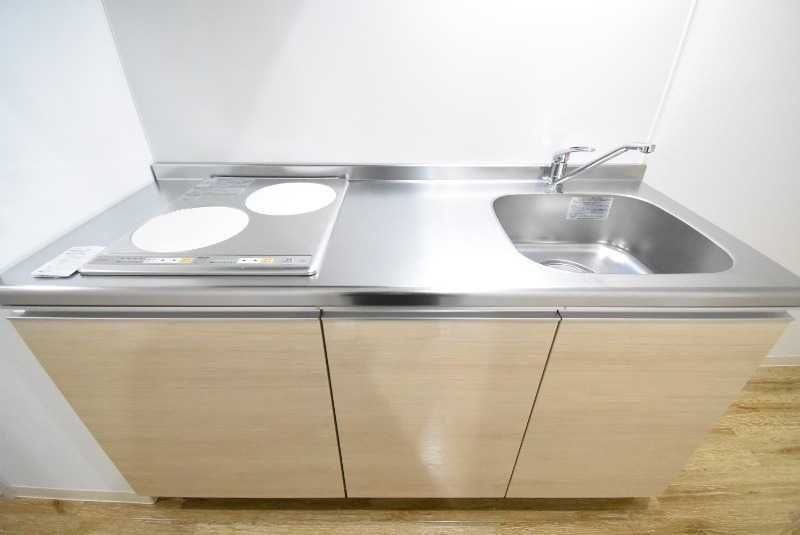 ��ʌ��������܎s��{���咬�R���ڂ̃}���V�����̃L�b�`��