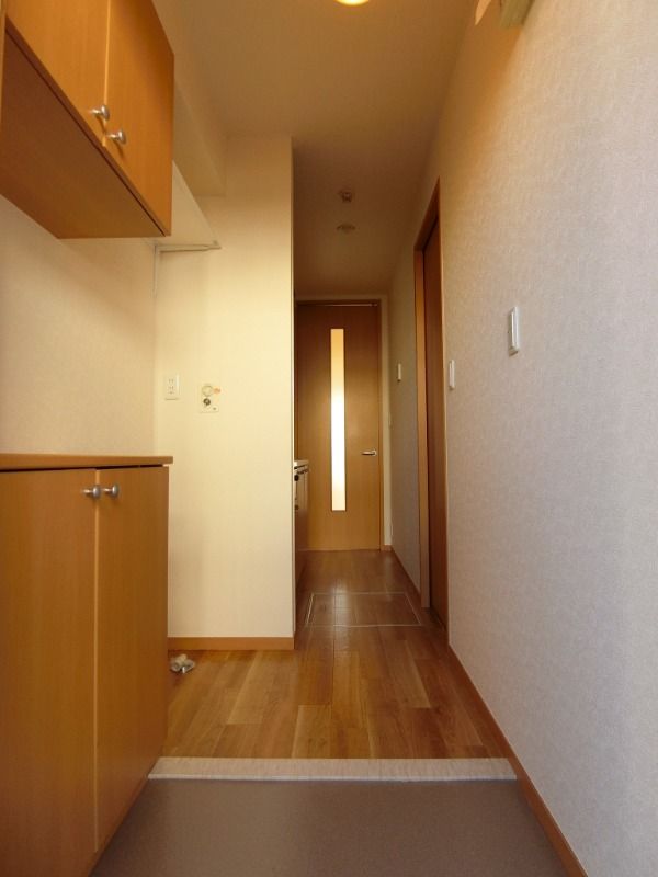 ��ʌ��������܎s��{��㏬���̃A�p�[�g�̌���