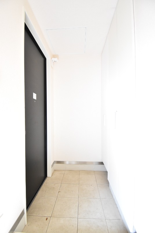 ��ʌ�����s�����Q���ڂ̃e���X�n�E�X�̌���