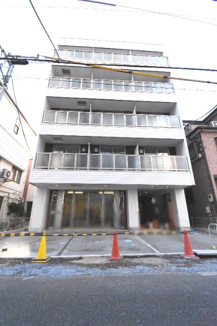 ��ʌ��������܎s��{���咬�R���ڂ̃}���V�����̃G���g�����X