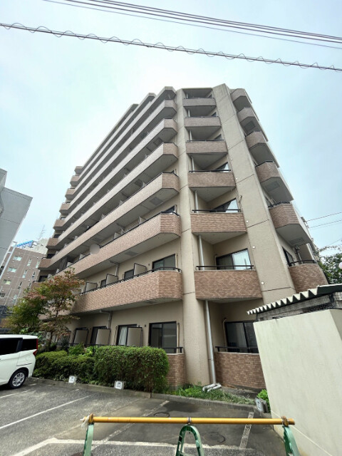 ��ʌ���z�s�e�c�{���̃}���V�����̌����O��