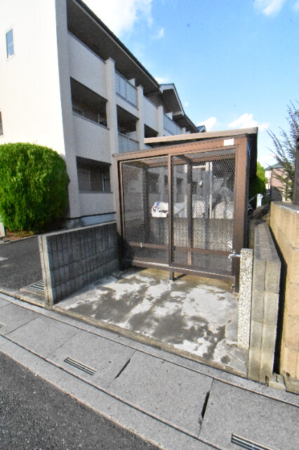 ��ʌ��k�����S�ɓޒ����h��P���ڂ̃}���V�����̂��̑�