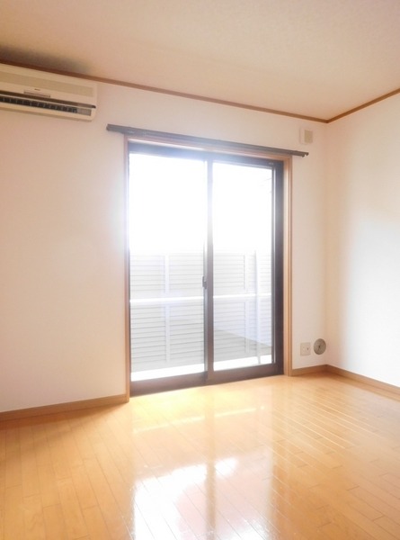 ��ʌ��z�J�s���������̃A�p�[�g�̋��ԁE���r���O