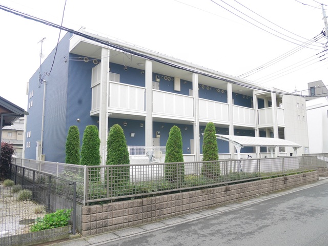 ��ʌ������s�V�����S����3-1�̃A�p�[�g�̌����O��