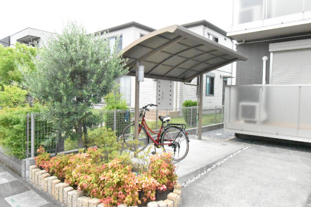 ��ʌ��z�J�s���C�N�^�E���Q���ڂ̃A�p�[�g�̂��̑�