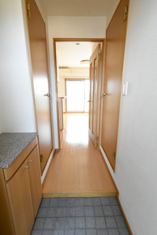 ��ʌ��������܎s�k��{�����R���ڂ̃}���V�����̌���