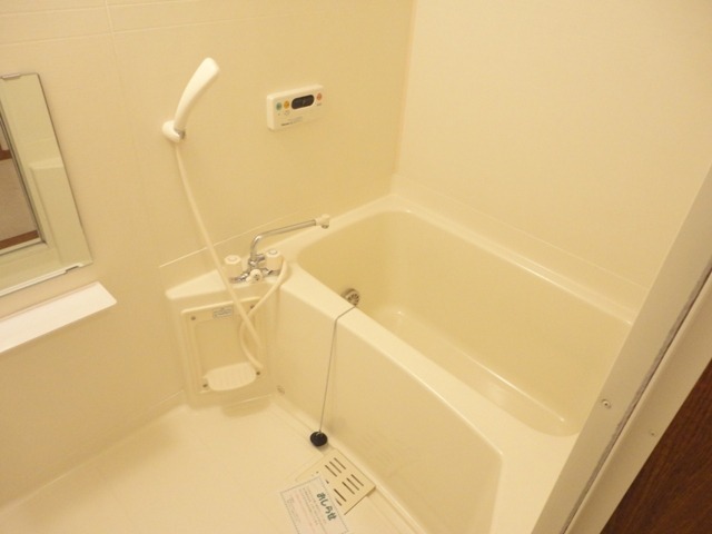 ��ʌ��������܎s�k����i���Q���ڂ̃A�p�[�g�̃o�X