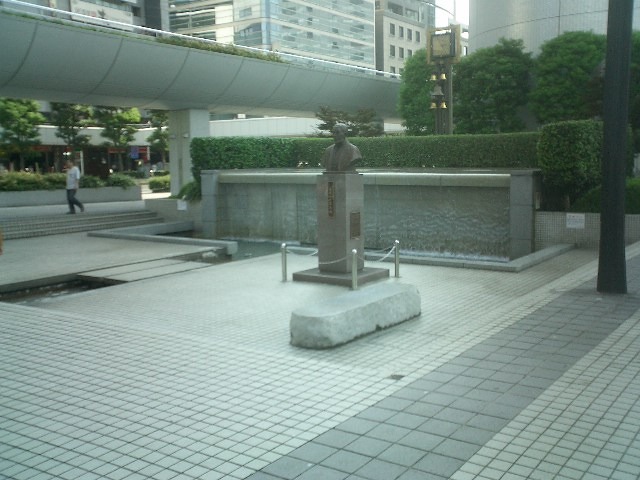 ��ʌ��������܎s��{����ؒ��S���ڂ̃A�p�[�g�̎���