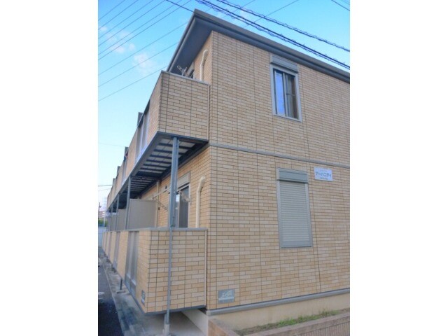 ��ʌ�����s�厚���̃A�p�[�g�̌����O��