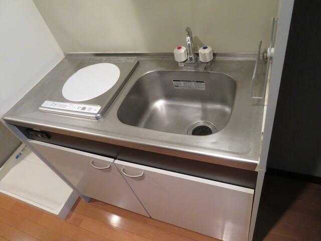 ��ʌ��������܎s������[��R���ڂ̃A�p�[�g�̃L�b�`��