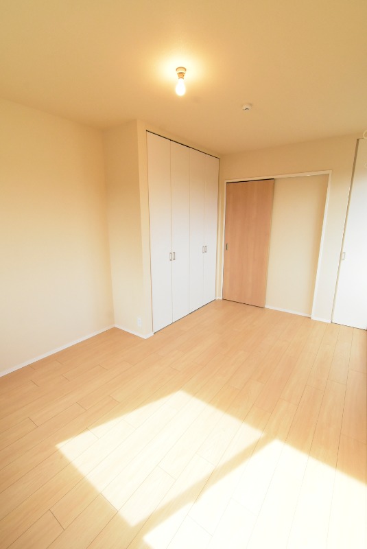 ��ʌ��������܎s��{��x�̓����Q���ڂ̃}���V�����̋��ԁE���r���O