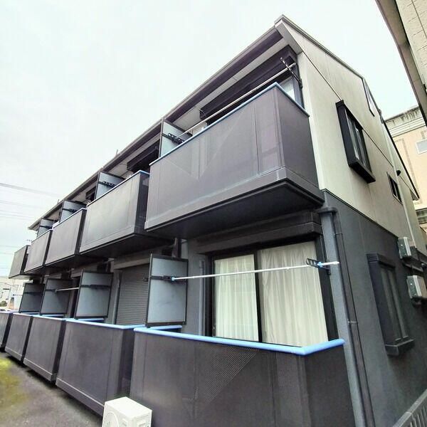 ��ʌ��t�����s�����P���ڂ̃A�p�[�g�̌����O��